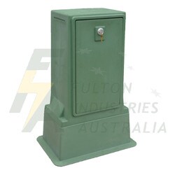 PPBNF1V1DG extra large green poly pillar with door